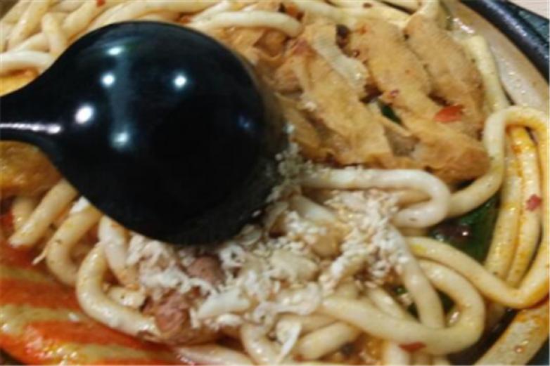 左麻右辣麻辣烫